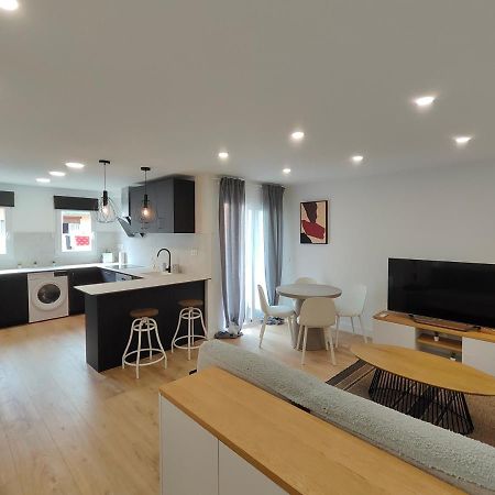 סנט אדריה דה בסוס Fantastic Apartment Sant Adria Beach מראה חיצוני תמונה