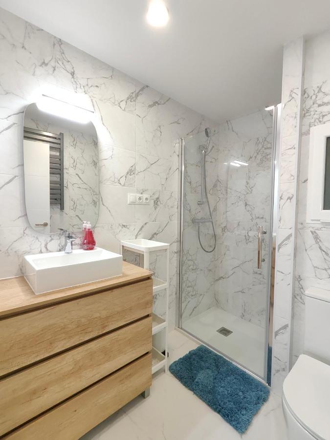 סנט אדריה דה בסוס Fantastic Apartment Sant Adria Beach מראה חיצוני תמונה