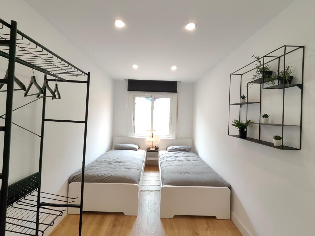 סנט אדריה דה בסוס Fantastic Apartment Sant Adria Beach מראה חיצוני תמונה