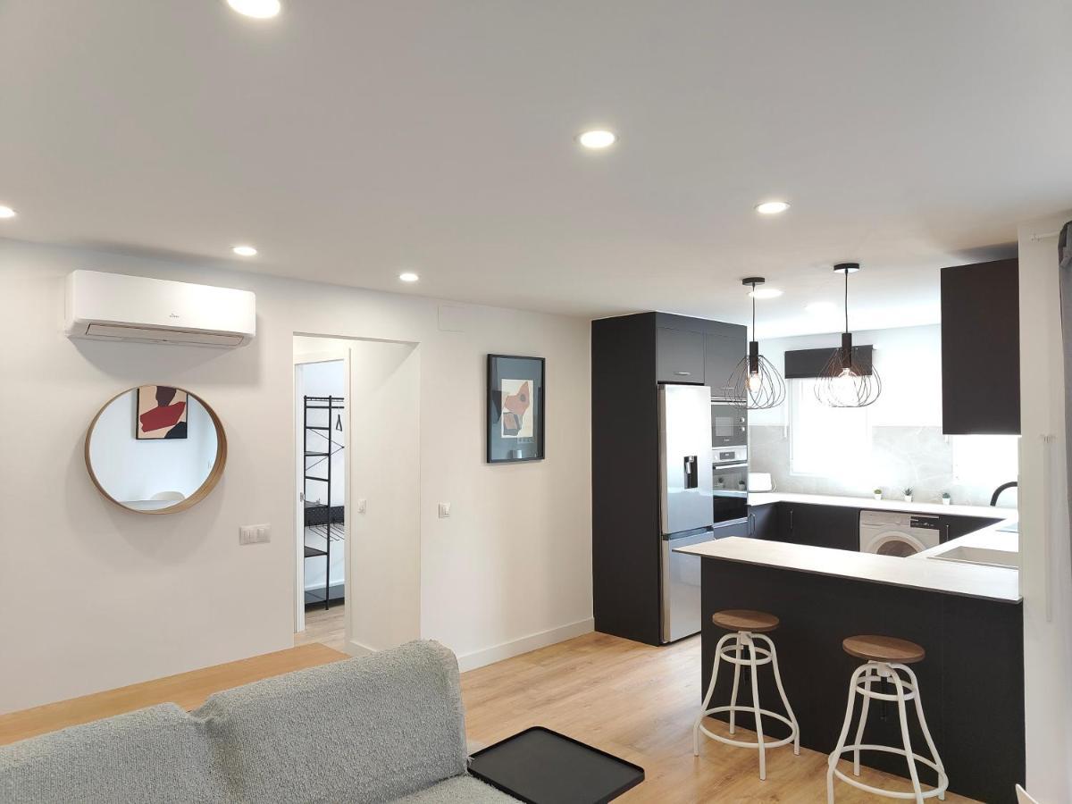 סנט אדריה דה בסוס Fantastic Apartment Sant Adria Beach מראה חיצוני תמונה