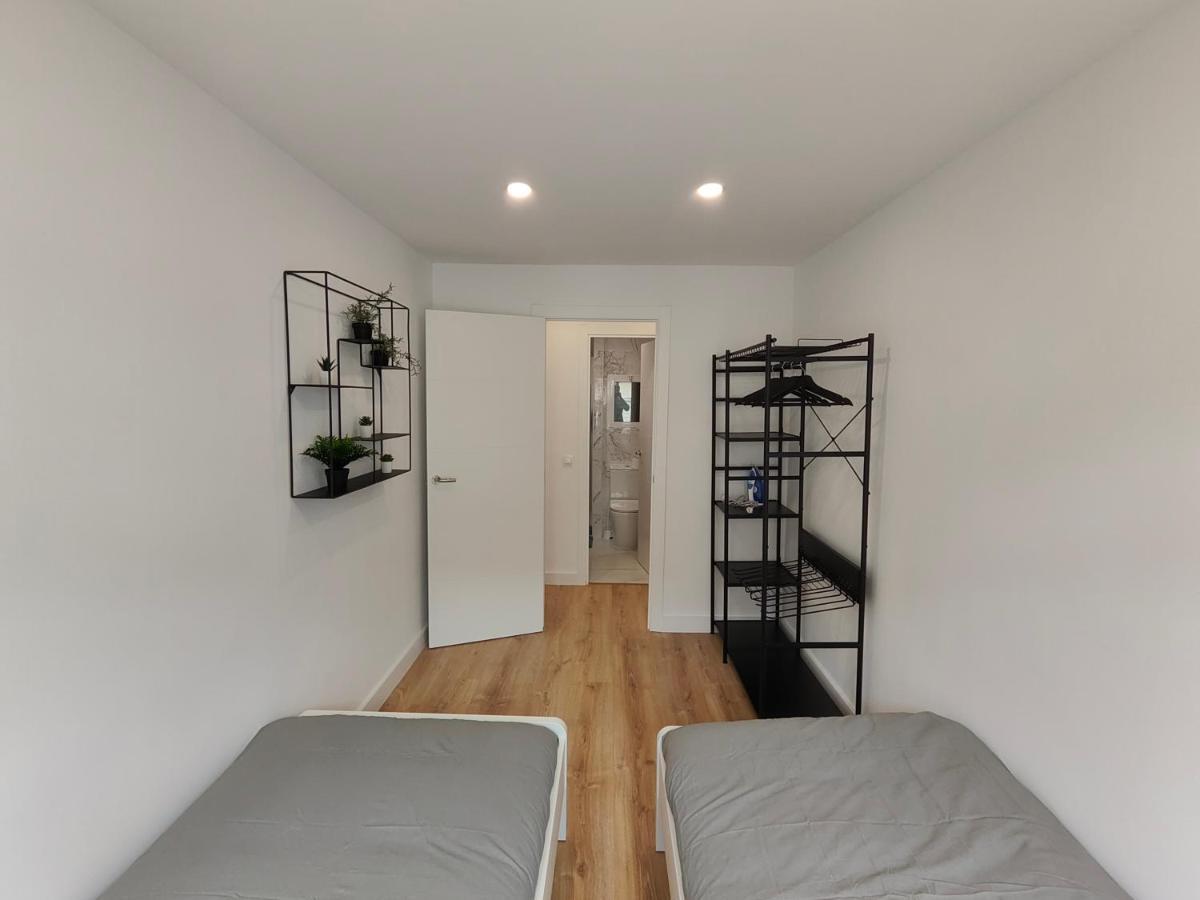 סנט אדריה דה בסוס Fantastic Apartment Sant Adria Beach מראה חיצוני תמונה