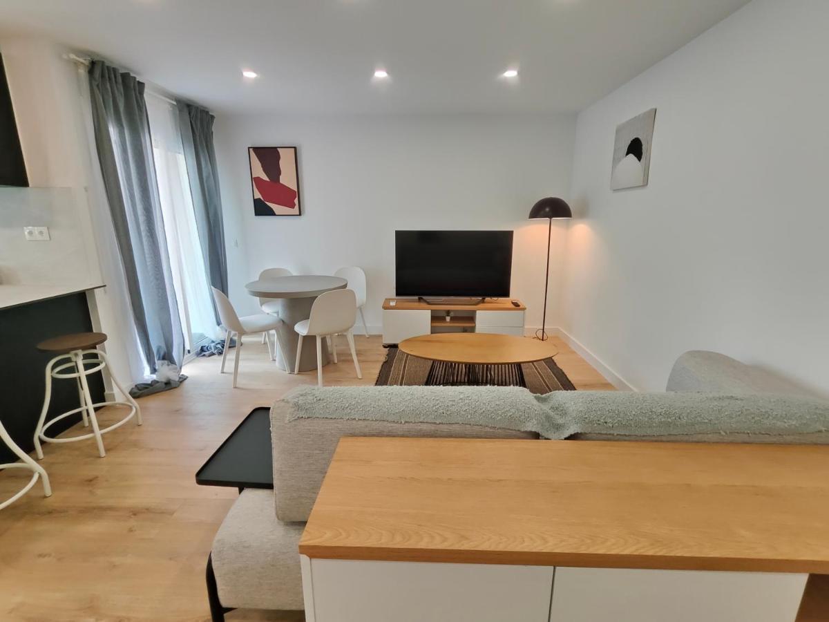 סנט אדריה דה בסוס Fantastic Apartment Sant Adria Beach מראה חיצוני תמונה